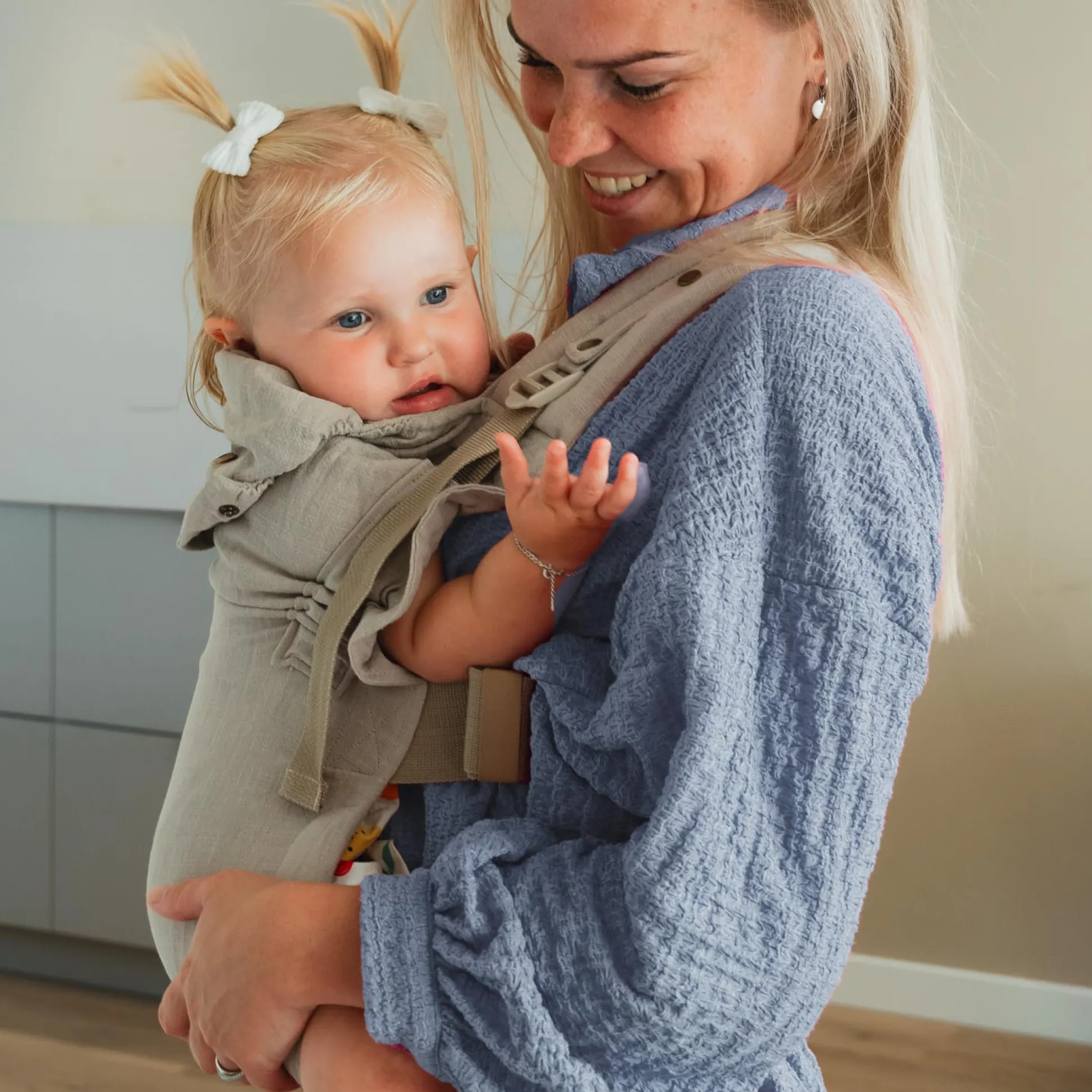 ByKay Click Carrier Deluxe Linnen Mocca