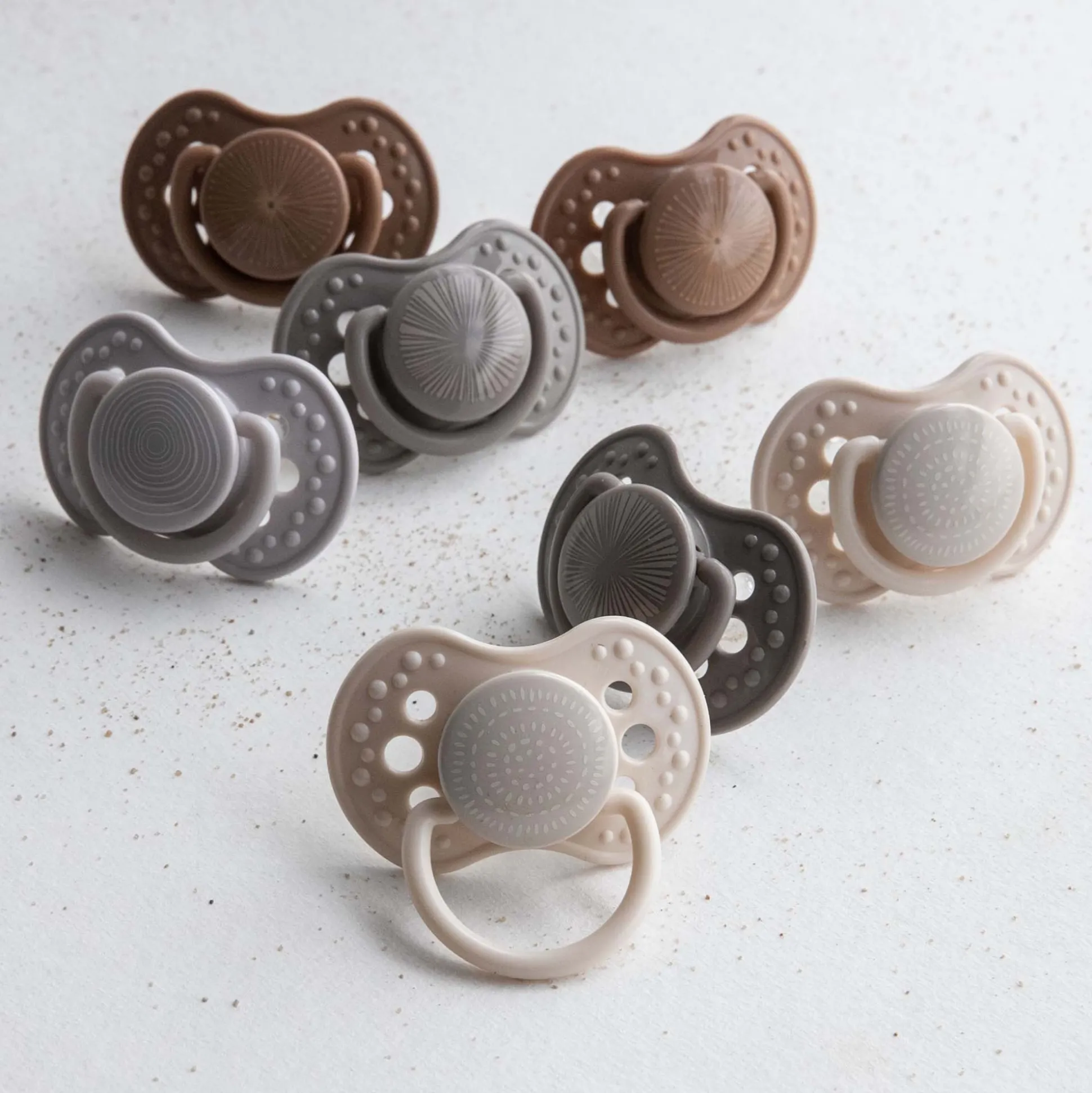 Difrax Lovi Fopspeen 0-3M Harmony Grey