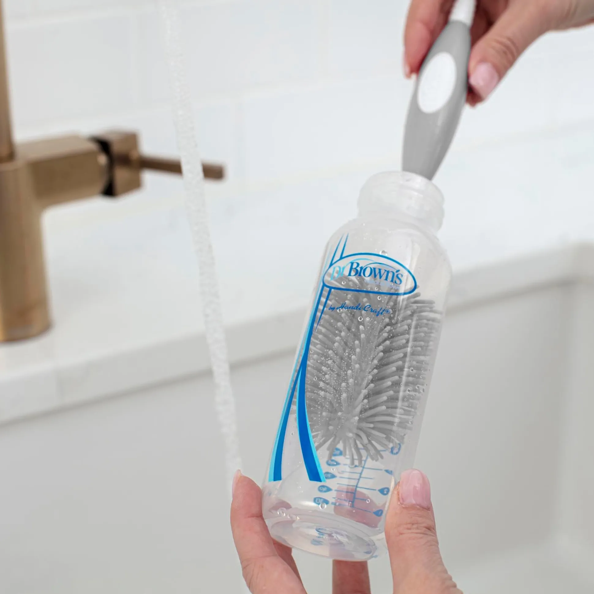 Dr. Brown's flessenborstel grijs