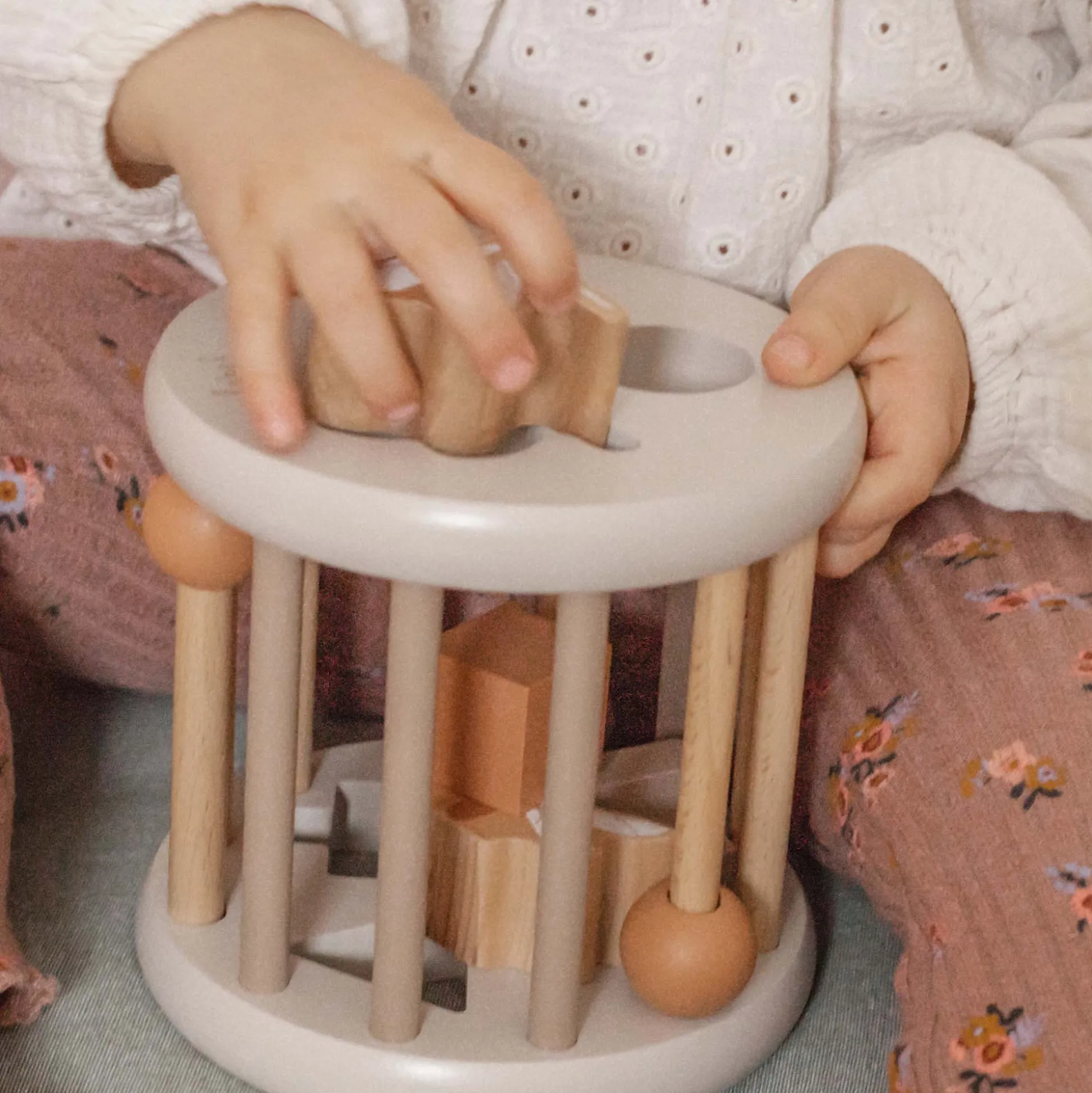 Label Label houten vormenstoof Beigebrown