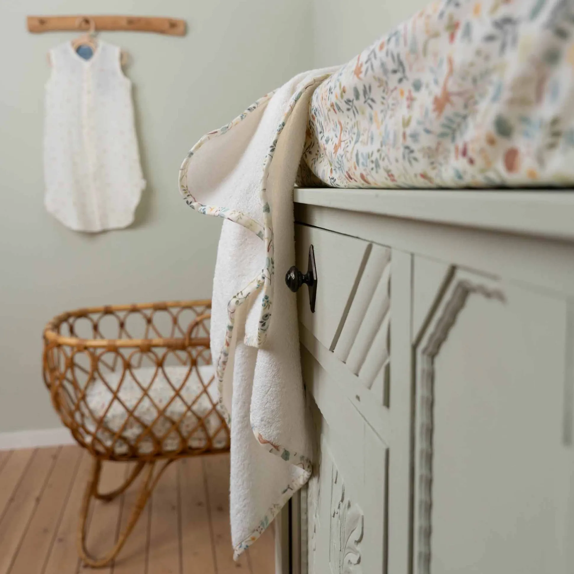 Little Dutch aankleedkussenhoes forest wonders wit