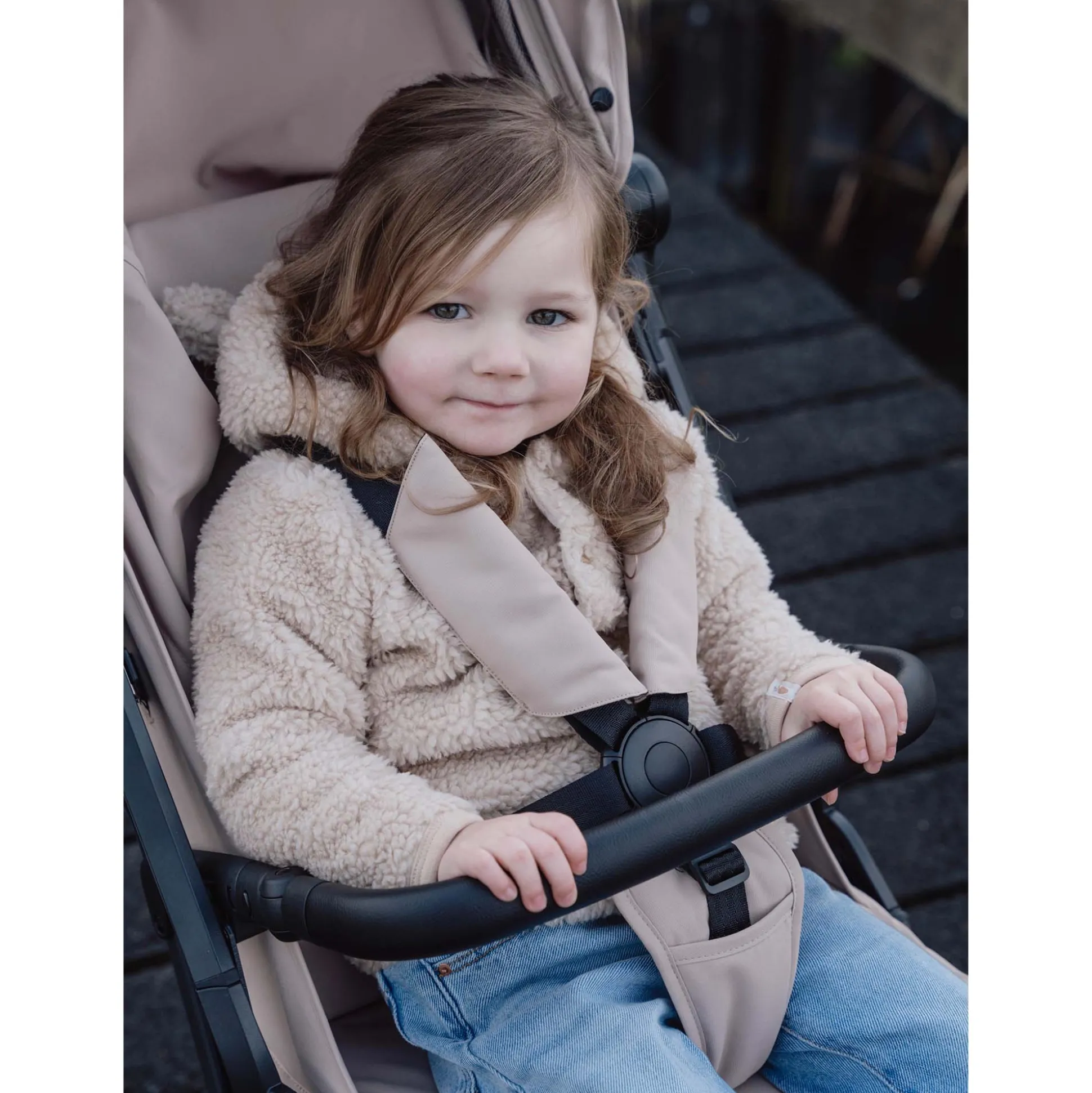 Little Dutch Buggy Beigebrown