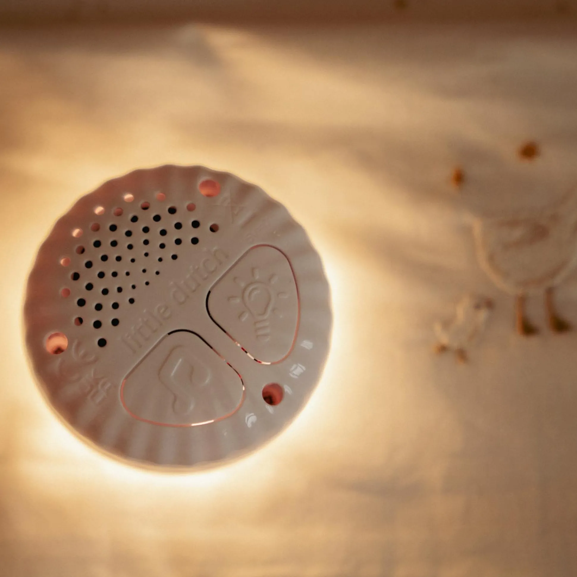 Little Dutch licht en geluid knuffel konijn multi