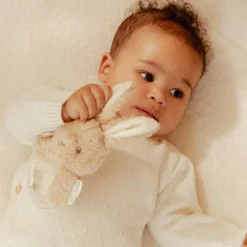 Little Dutch ringrammelaar Newborn Naturals Bunny Beigebrown
