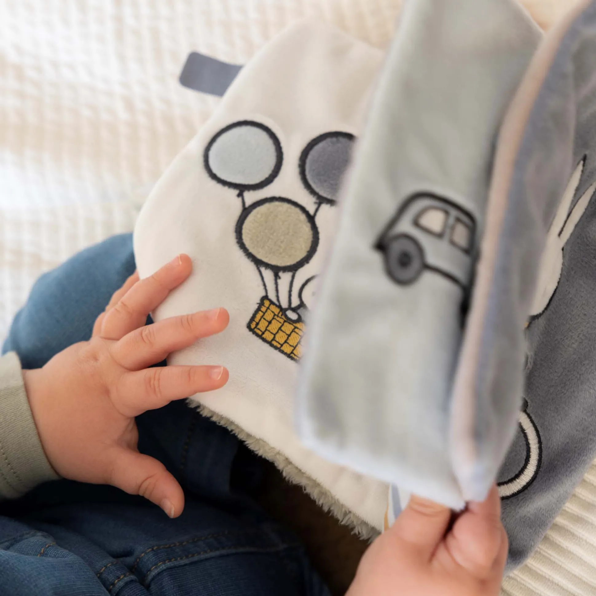 Nijntje Activiteitenboek Fluffy Pink Green