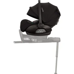 Nuna Arra Flex met Nuna Base Curv