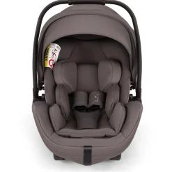 Nuna Arra Flex met Nuna Base Curv