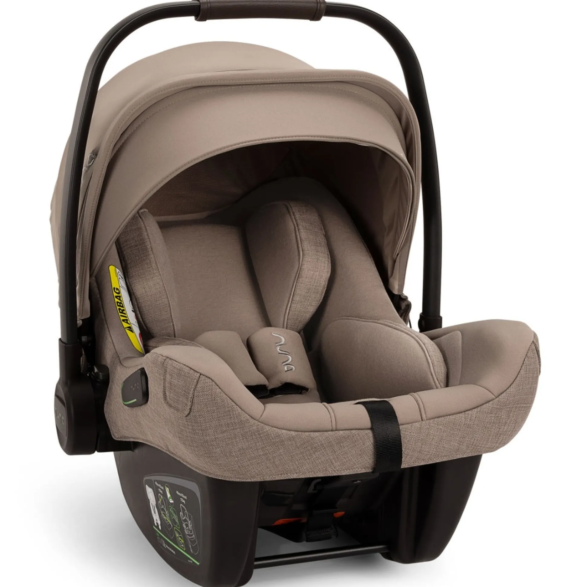 Nuna Pipa Next met Nuna Base Curv