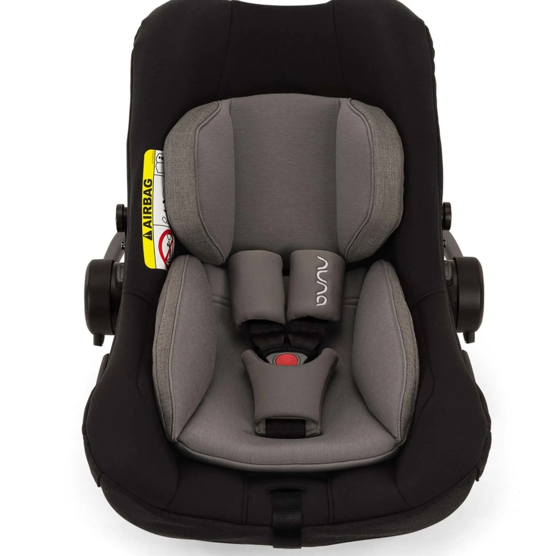 Nuna Pipa Next met Nuna Base Curv