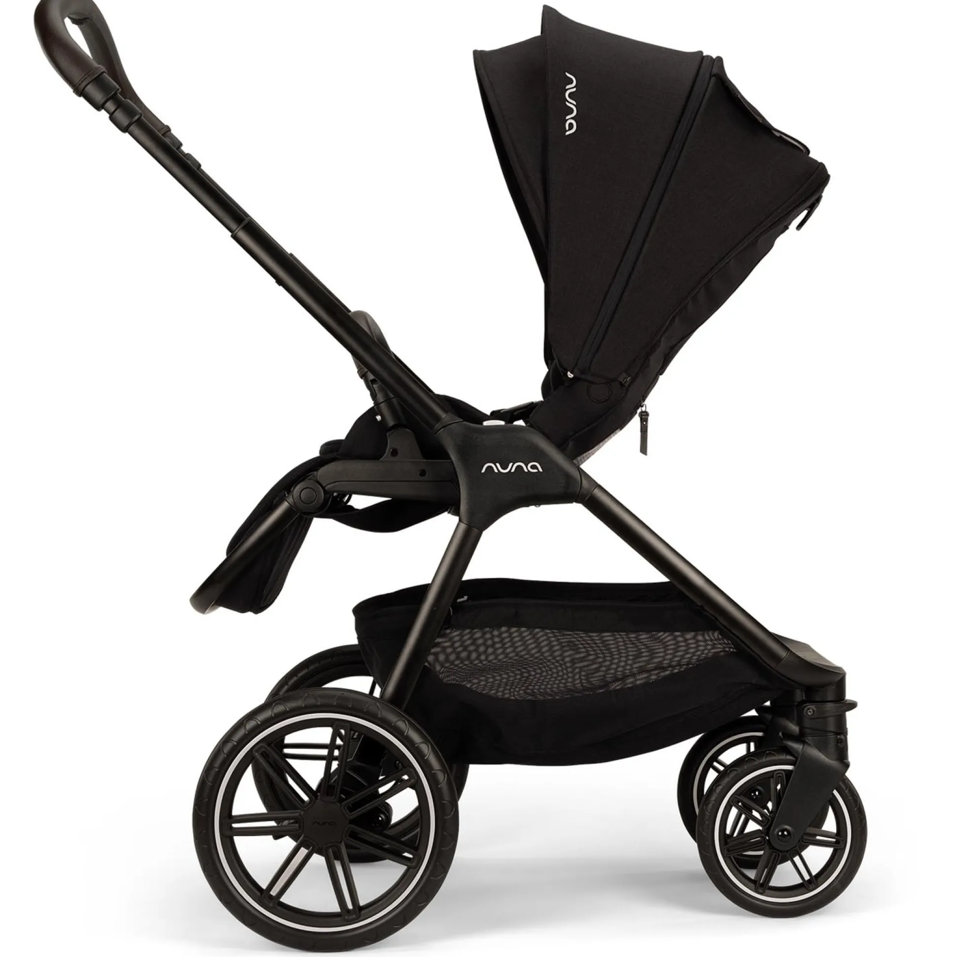 Nuna TRIV LX Caviar