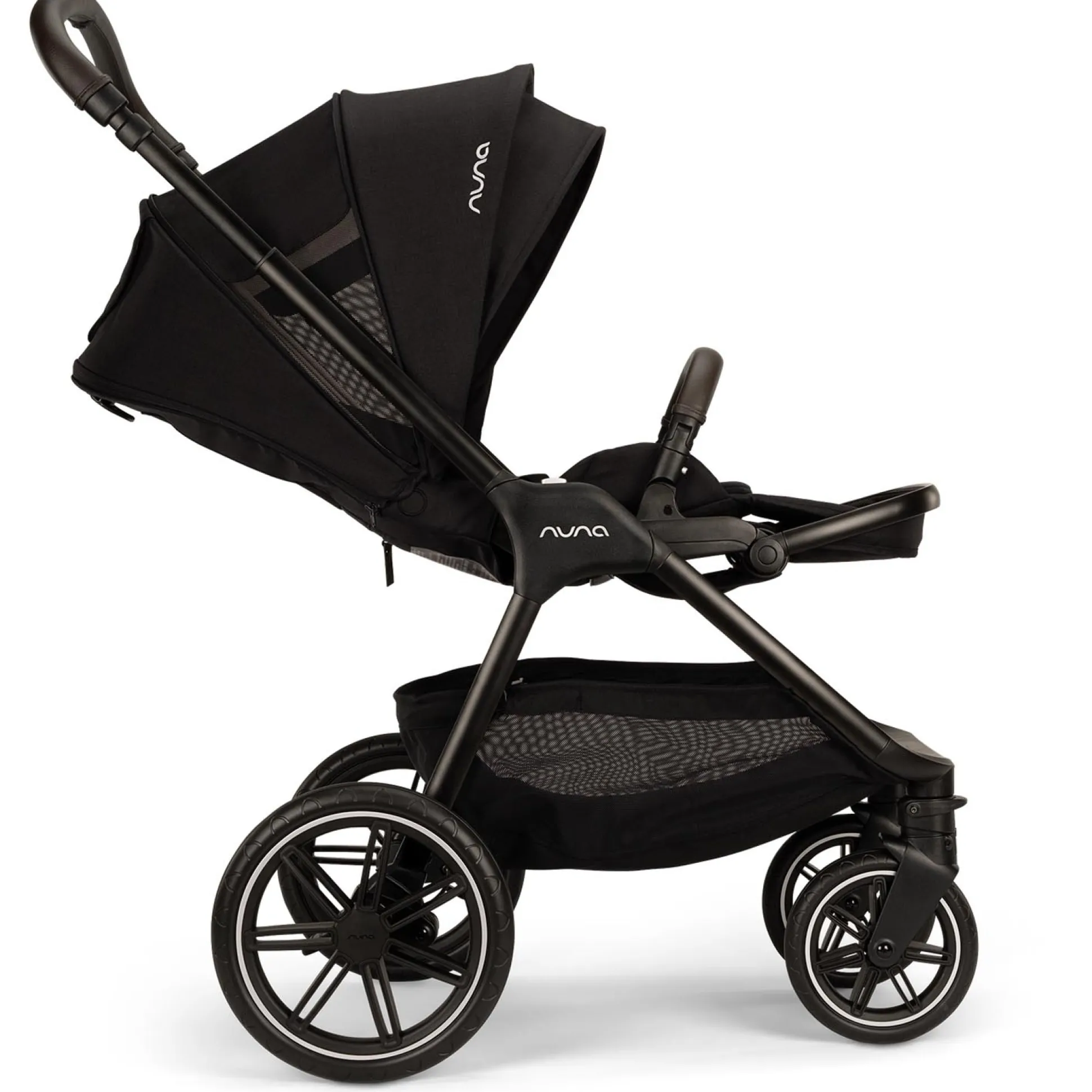 Nuna TRIV LX Caviar