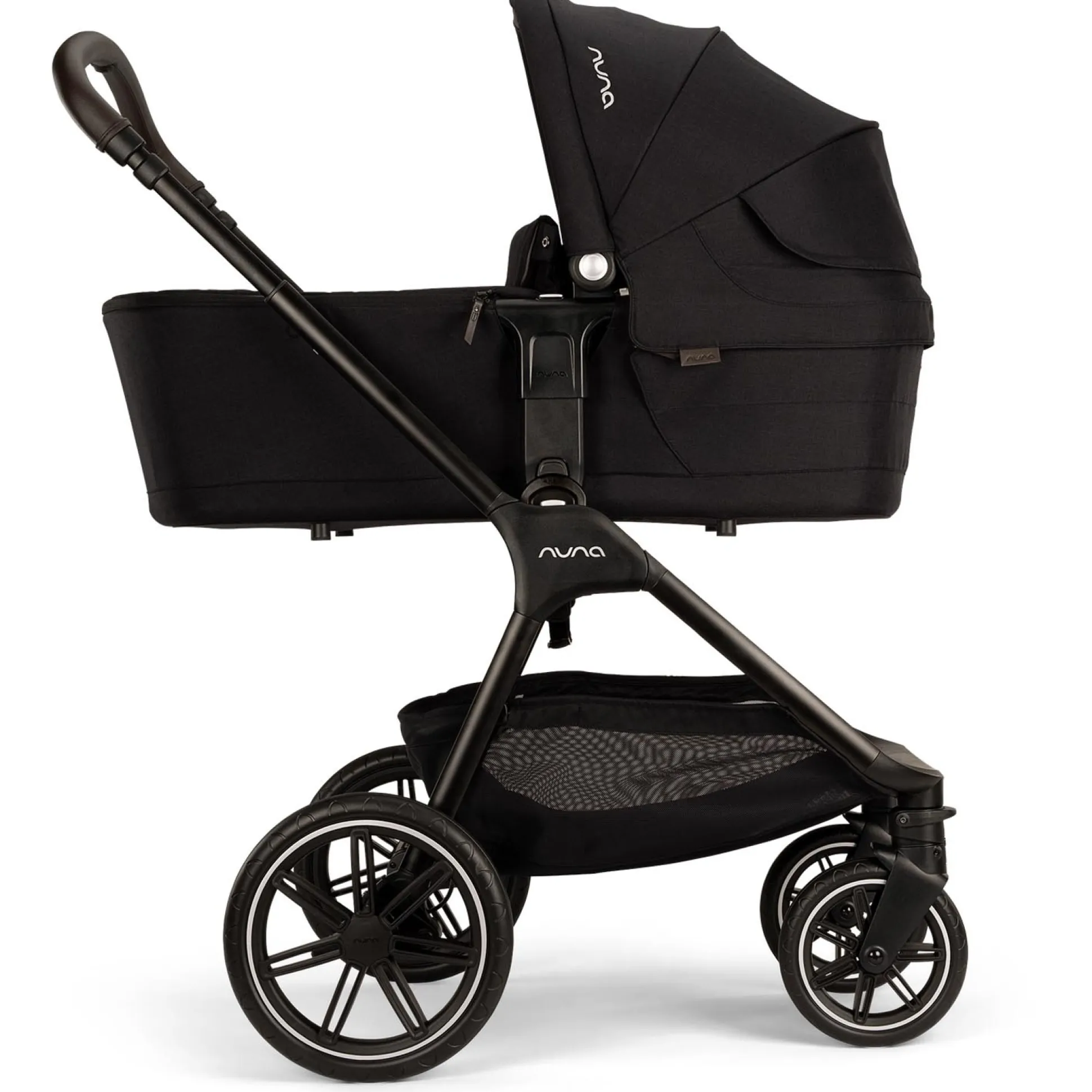 Nuna TRIV LX Caviar