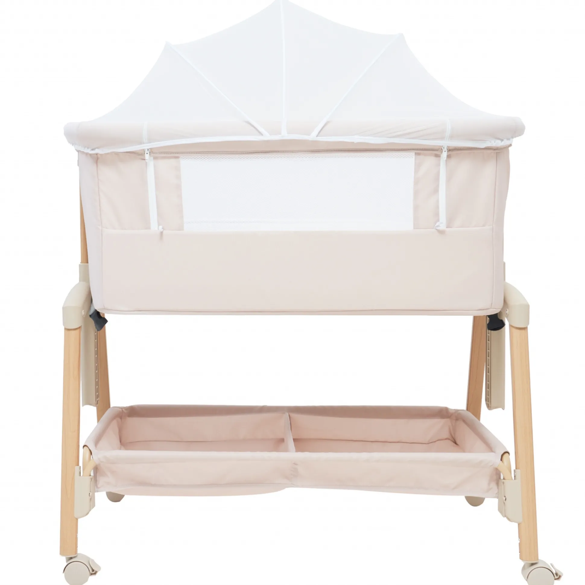 Prénatal co-sleeper Steffi Beigebrown