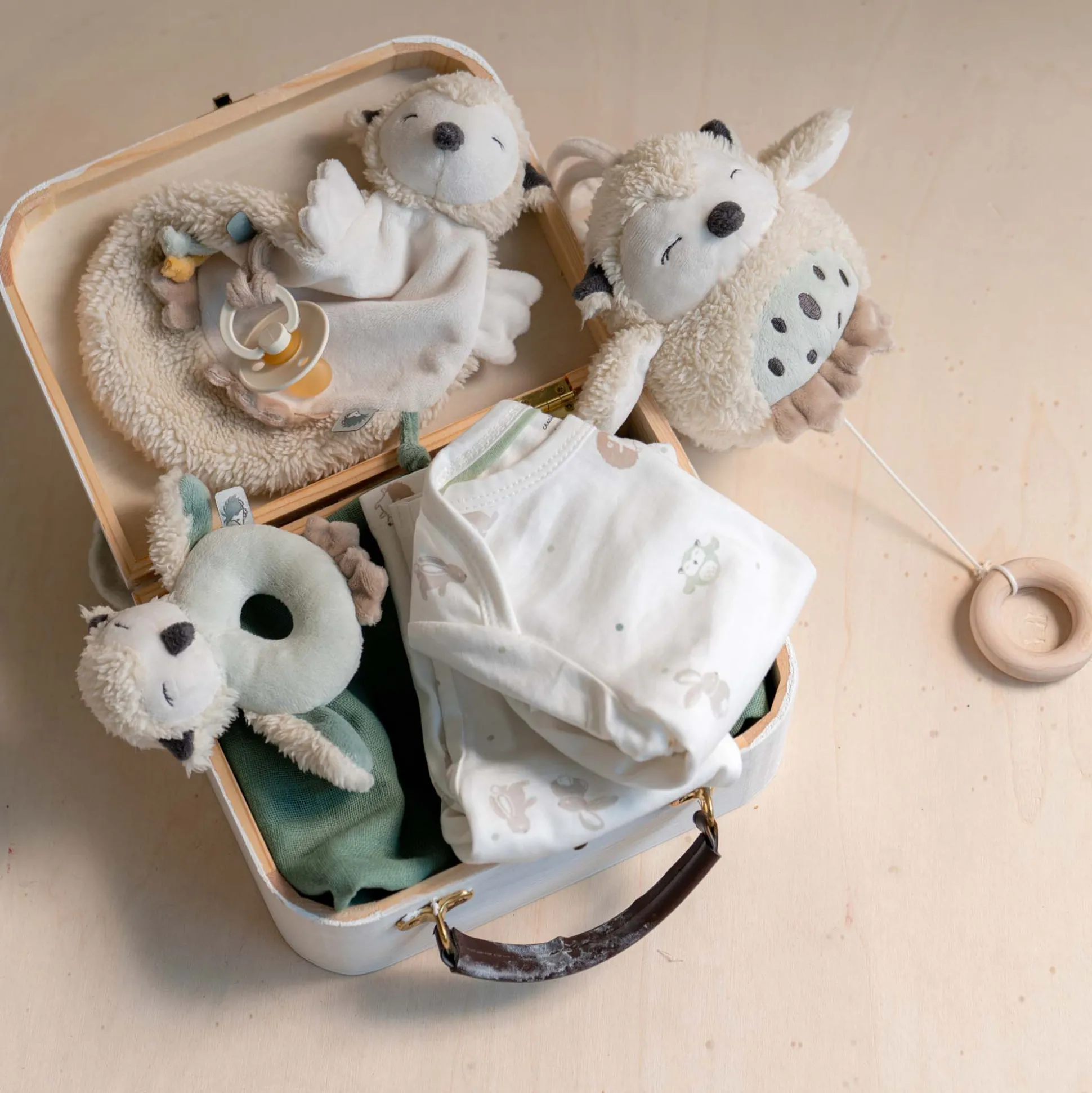 Prénatal knuffeldoekje Kleine Vriendjes wit