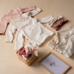 Prénatal newborn broek  bloemen roze