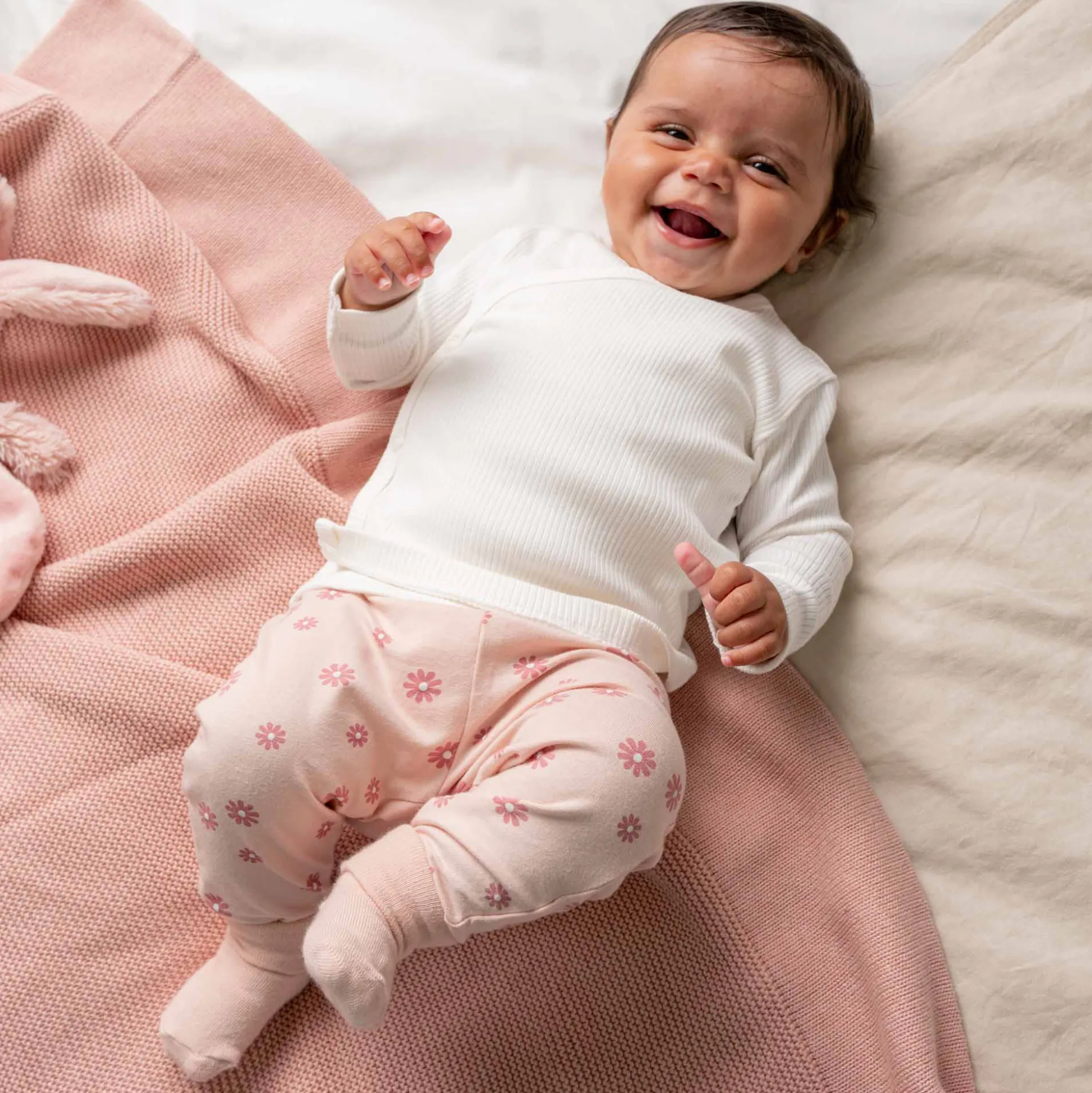 Prénatal newborn broek bloemen roze