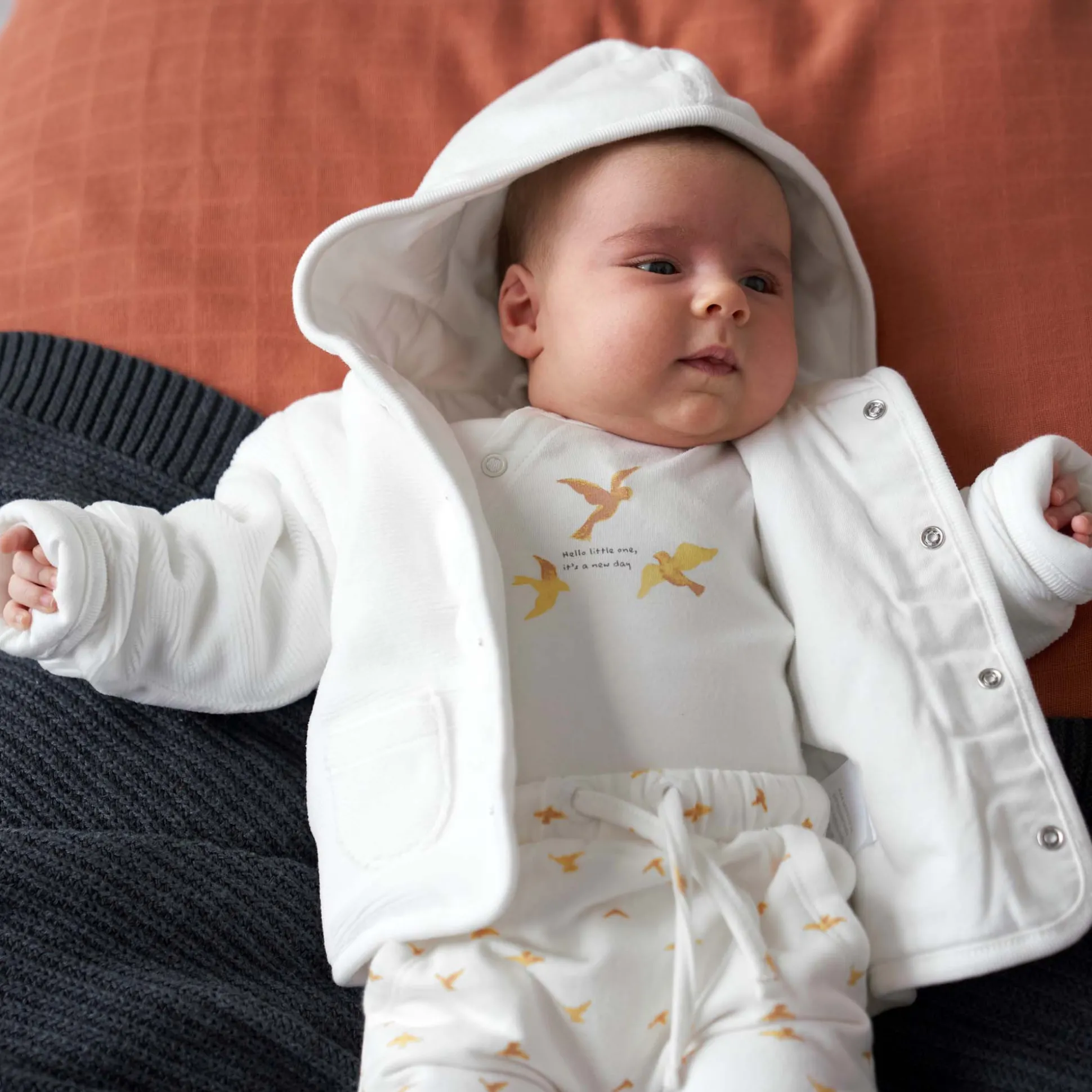 Prénatal newborn jas rib velours effen wit