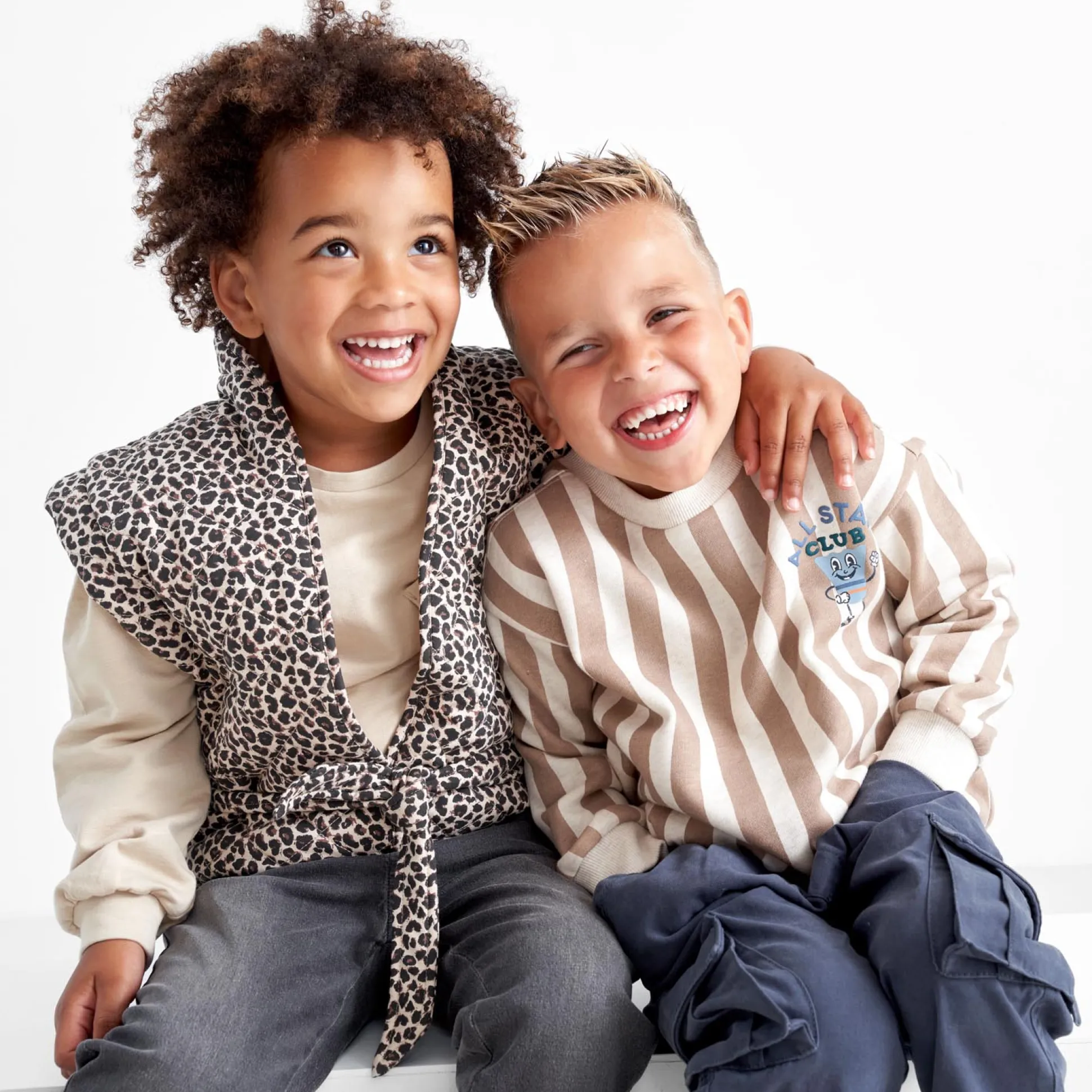 Prénatal peuter gilet mouwloos panterprint bruin