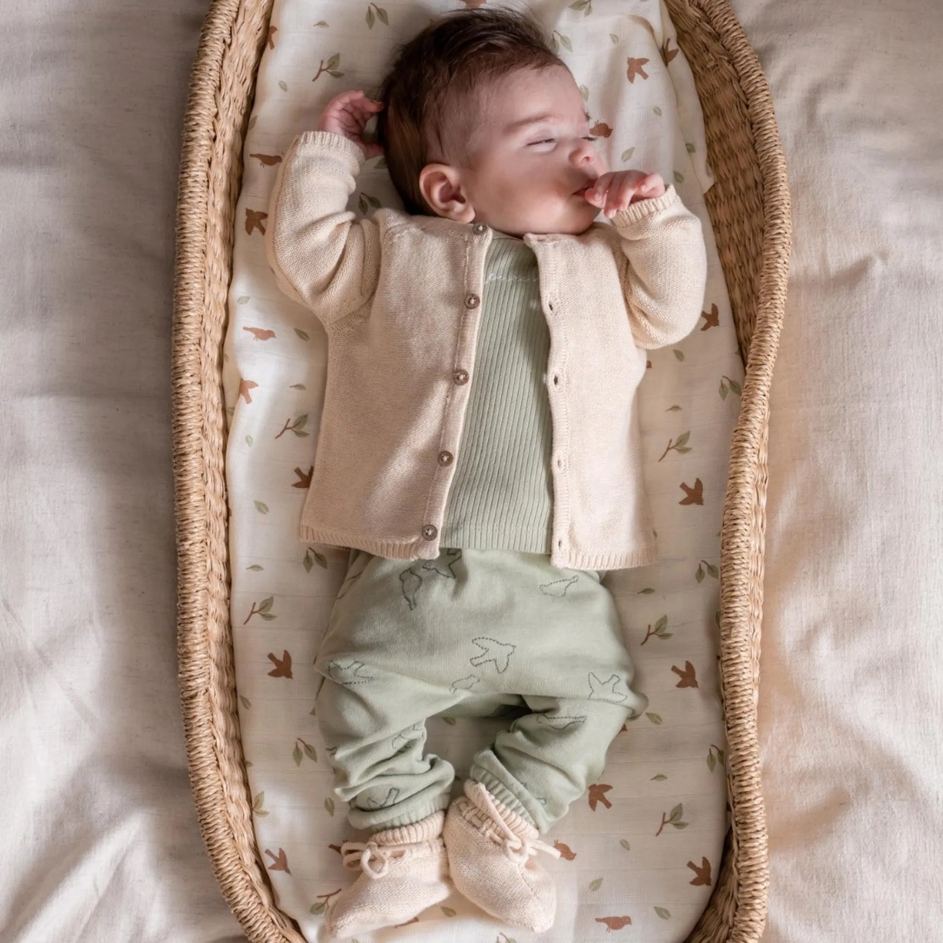 Prénatal Pure newborn vest, shirt, broek & slofjes