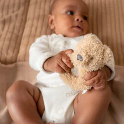 Prénatal rammelaar beer Beigebrown