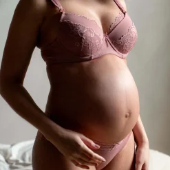 Prénatal voedingsbh  effen roze