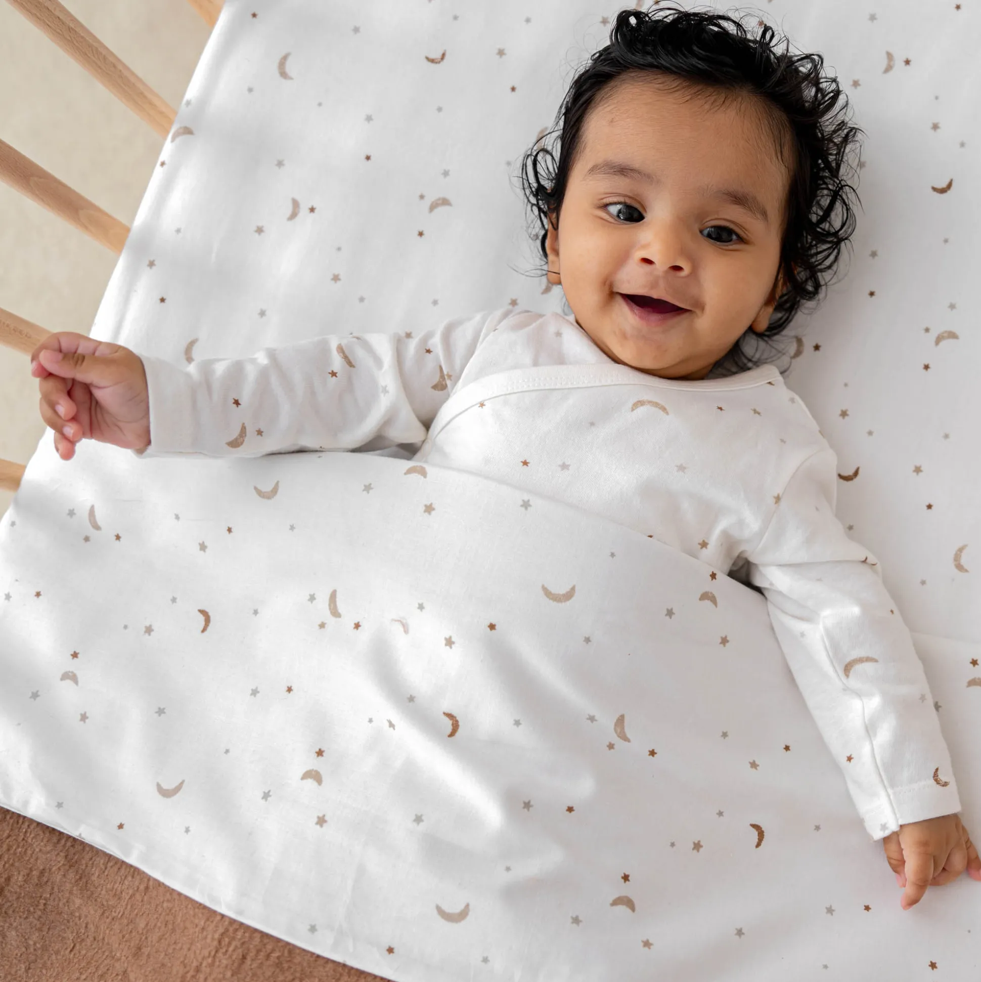 Prénatal wieg hoeslaken Ster en Maan wit