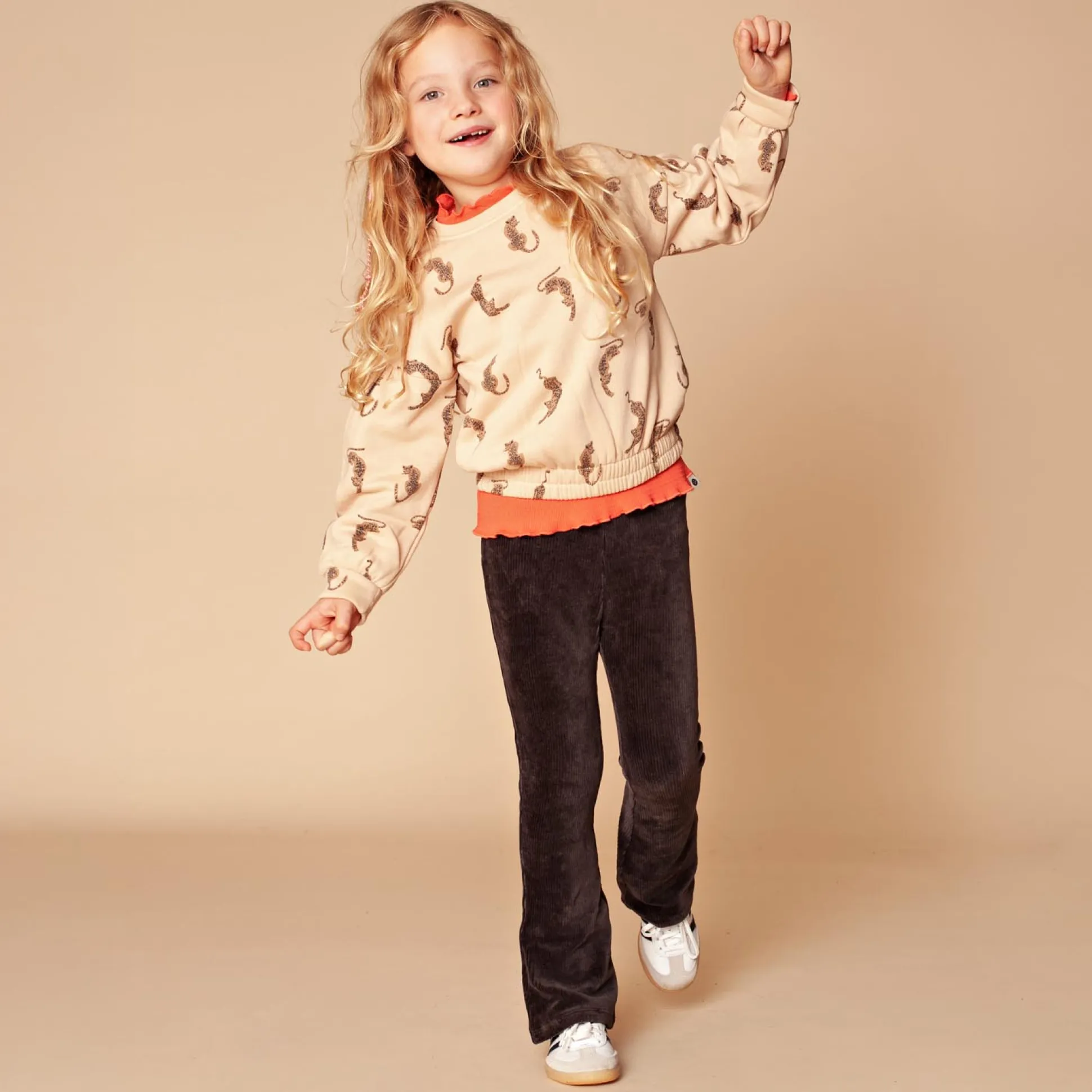 Stains & Stories peuter sweater lange mouwen all over print beige